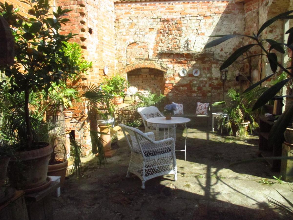 Gartenzimmer Im Schloss Neuhausen Neuhausen  Eksteriør billede